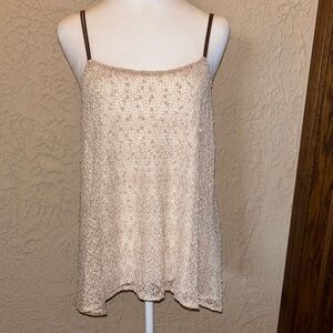 Deletta tank style top